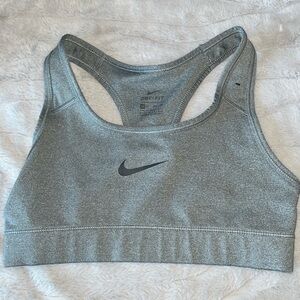 XS59  Nike sports bra